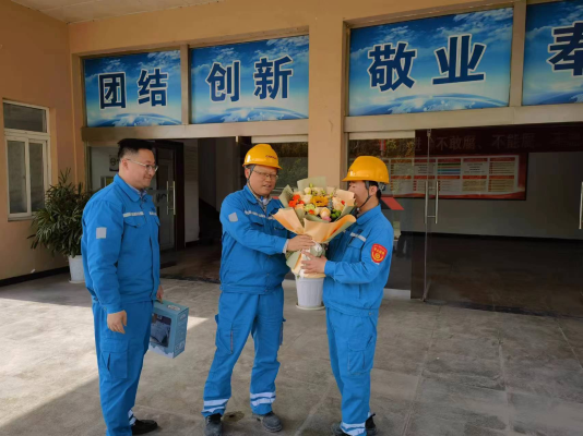 图片10 图片10